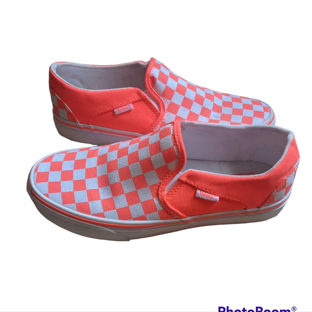 VANS - Picture 2 of 5